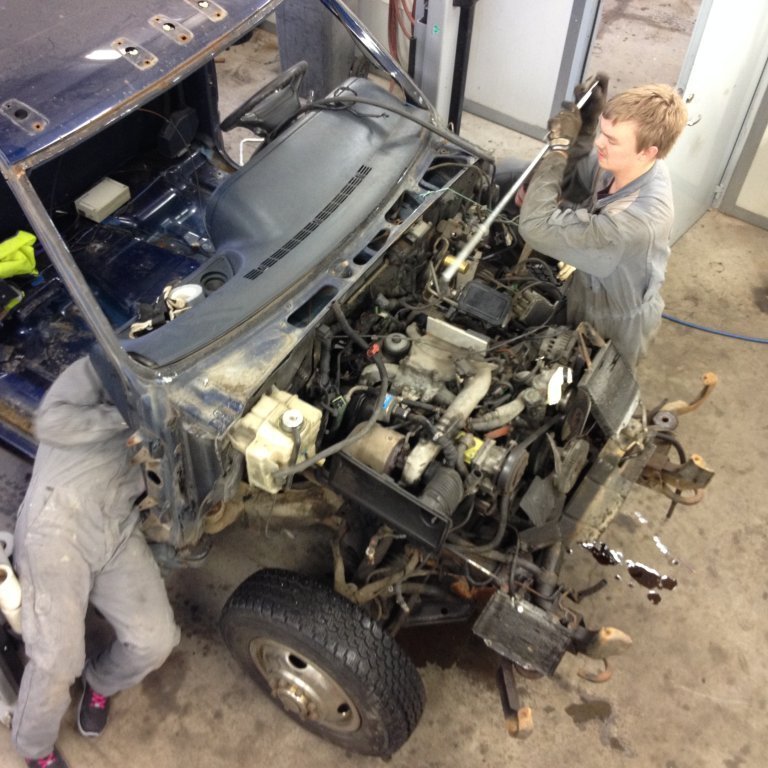 bilabjorgun-2014-nyr-bill-i-flotann-endursmidadur-6