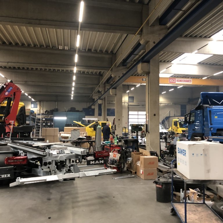 bilabjorgun-2018-haust-vor-2019-ferd-til-tischer-i-thyskalandi-til-ad-lata-smida-bil-sem-hentadi-okkur-og-nyr-bill-sottur-2019-i-juni