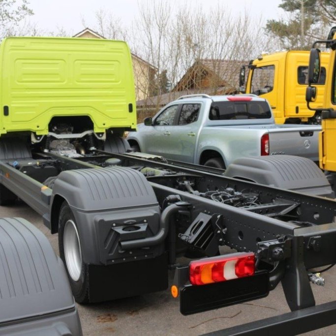 bilabjorgun-2018-haust-vor-2019-ferd-til-tischer-i-thyskalandi-til-ad-lata-smida-bil-sem-hentadi-okkur-og-nyr-bill-sottur-2019-i-juni-12