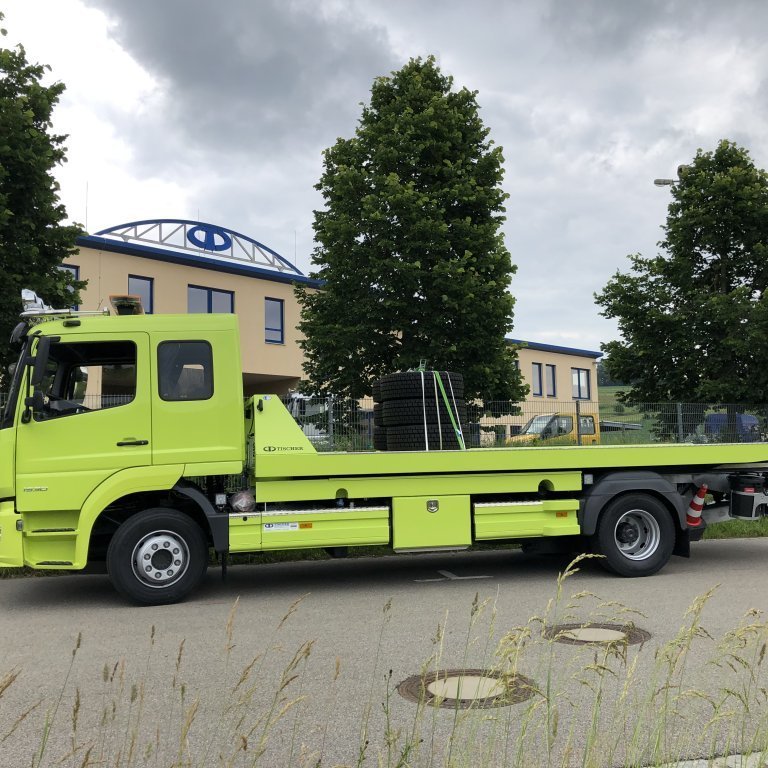 bilabjorgun-2018-haust-vor-2019-ferd-til-tischer-i-thyskalandi-til-ad-lata-smida-bil-sem-hentadi-okkur-og-nyr-bill-sottur-2019-i-juni-18